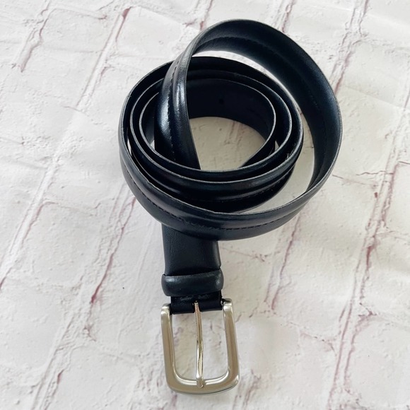 None Other - Men’s black leather belt with silver buckle size 44